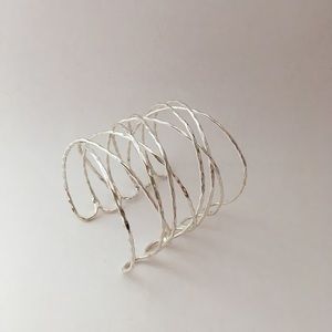 “Hammered Metal” Look Bracelet